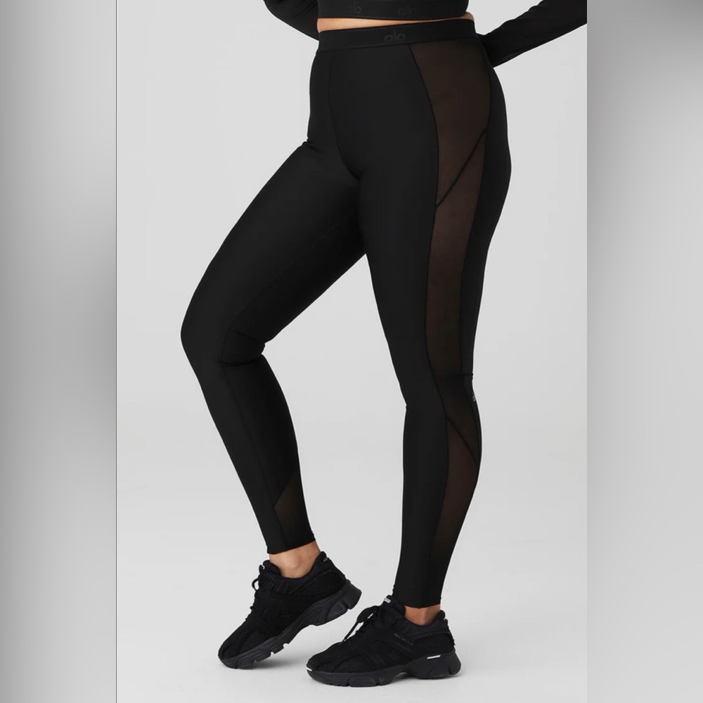 ALO Yoga Airlift High-Waisted Ballet Dream Leggings BLACK